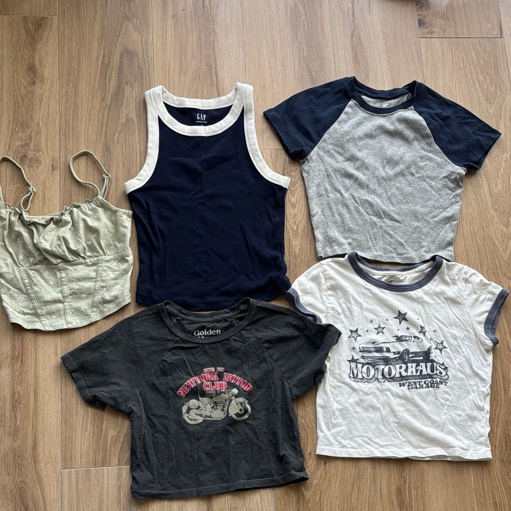 Women’s Hollister, GAP, Golden Hour 5 Bundle Tops